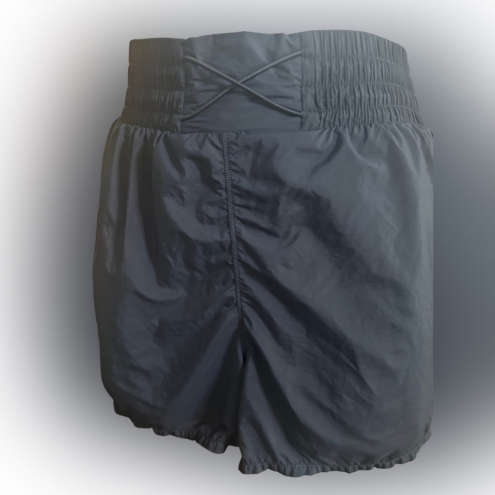 Mondetta Black Women's Athletic Shorts Size L‎ EUC